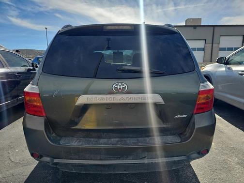 2010 Toyota Highlander SE