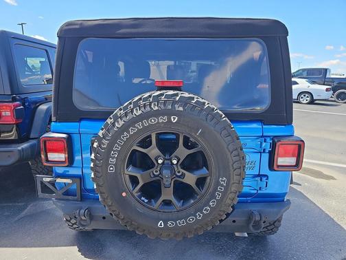 Hydro Blue Pearlcoat 2022 Jeep Wrangler Willys