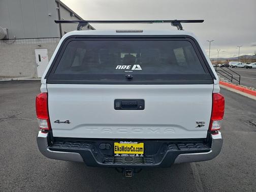 2016 Toyota Tacoma SR