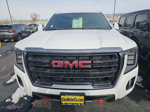 2024 GMC Yukon 4WD AT4