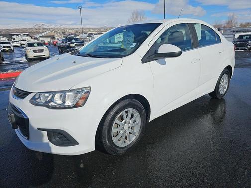 2017 Chevrolet Sonic LT