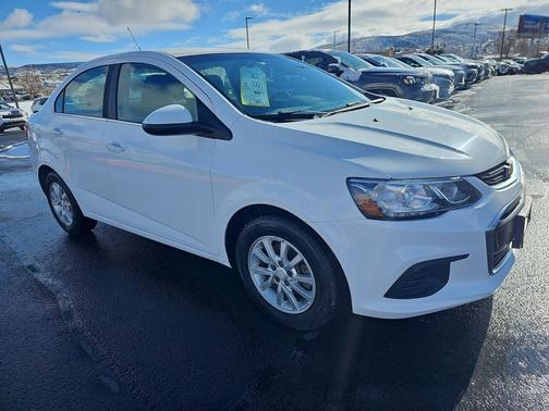 2017 Chevrolet Sonic LT