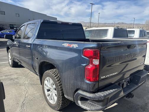 2022 Chevrolet Silverado 1500 Custom