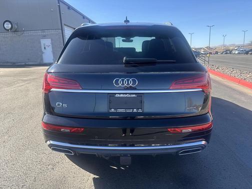2021 Audi Q5 Premium Plus 55 TFSI e quattro S tronic