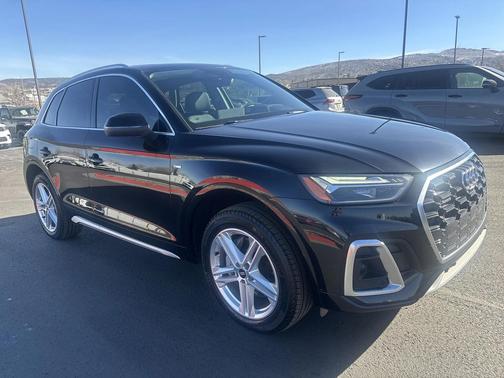 2021 Audi Q5 Premium Plus 55 TFSI e quattro S tronic