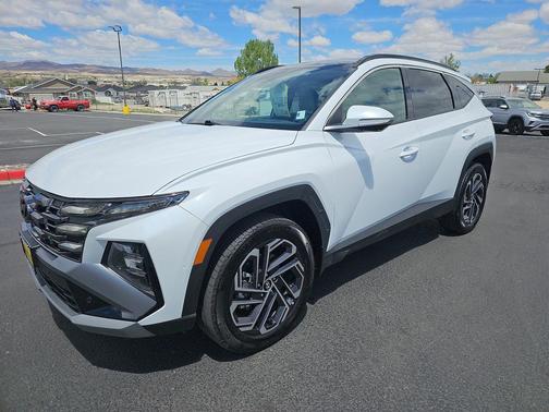 Creamy White Pearl 2025 Hyundai TUCSON Hybrid Limited