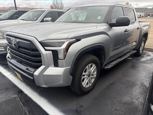 2022 Toyota Tundra SR5