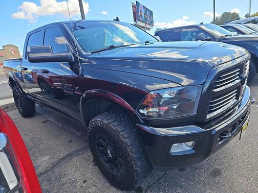 2017 RAM 2500 Big Horn Crew Cab 4x4 6'4' Box