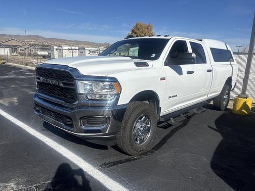 2021 RAM 2500 Tradesman Crew Cab 4x4 8' Box