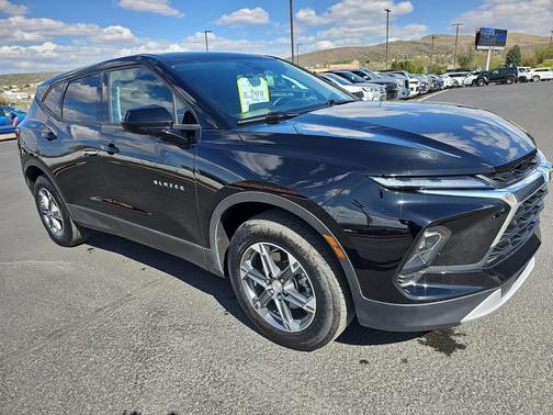 Black 2025 Chevrolet Blazer 2LT
