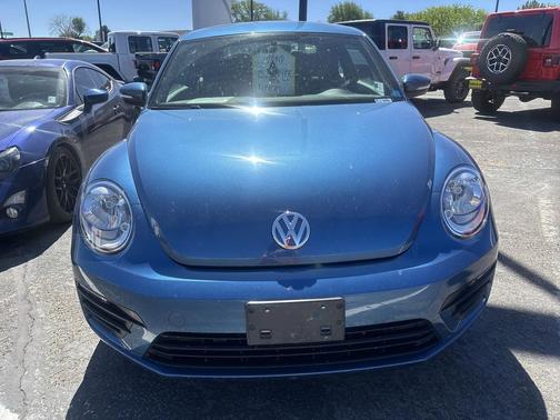 Silk Blue 2019 Volkswagen Beetle 2.0T S