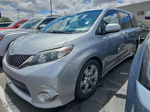 Silver Sky 2012 Toyota Sienna SE