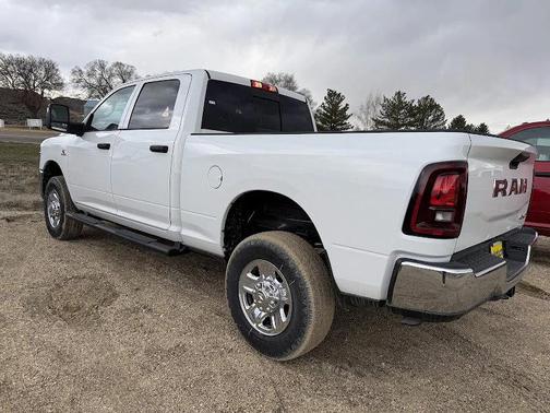 Bright White Clearcoat 2026 RAM 2500 Tradesman Crew Cab 4x4 6'4' Box