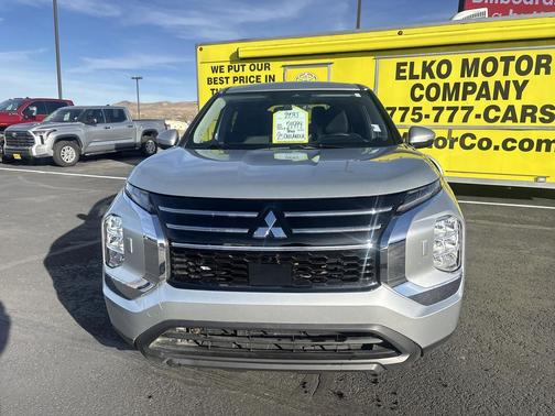 2025 Mitsubishi Outlander ES 2.5 S-AWC