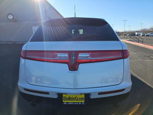 2019 Lincoln MKT Reserve