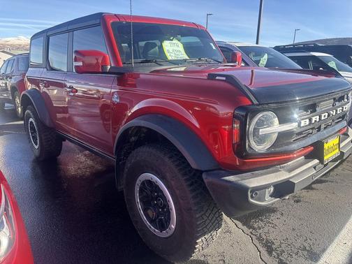 2023 Ford Bronco Outer Banks