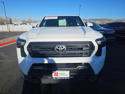 2025 Toyota Tacoma SR5