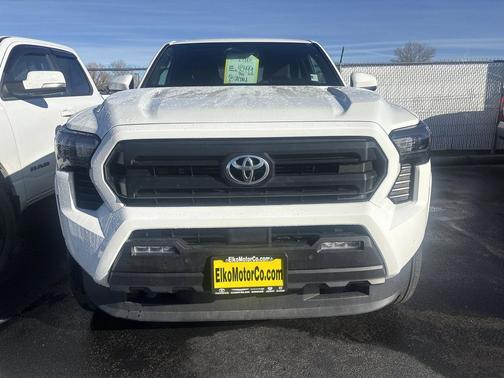 2025 Toyota Tacoma SR5