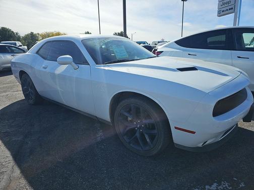 2023 Dodge Challenger SXT