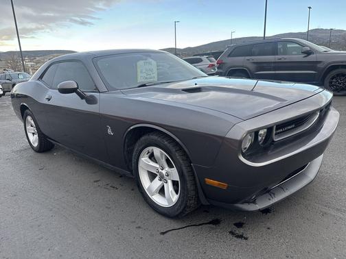 2013 Dodge Challenger SXT