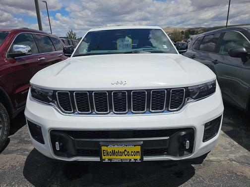 Bright White Clearcoat 2025 Jeep Grand Cherokee Overland