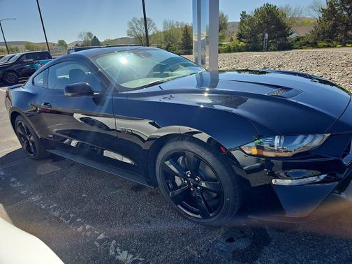 Shadow Black 2022 Ford Mustang GT