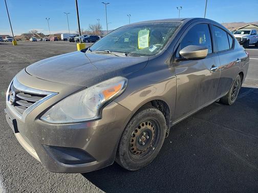 2015 Nissan Versa 1.6 SV