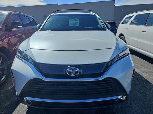 2023 Toyota Venza Limited