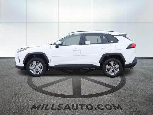 2025 Toyota RAV4 Hybrid XLE