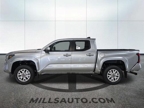 R M 2026 Toyota Tacoma SR5