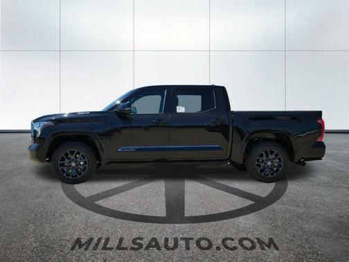 2025 Toyota Tundra Hybrid Platinum