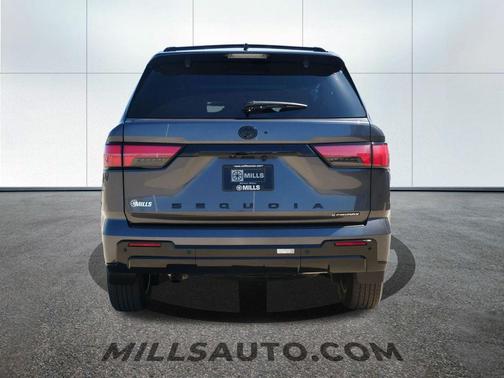 2025 Toyota Sequoia Platinum