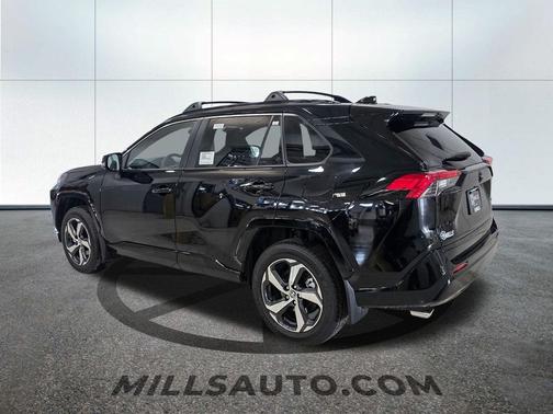 2025 Toyota RAV4 Hybrid SE