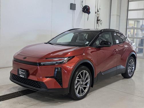 Ori 2026 Toyota C-HR XSE