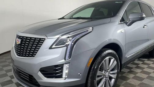Argent Silver Metallic 2026 Cadillac XT5 Premium Luxury