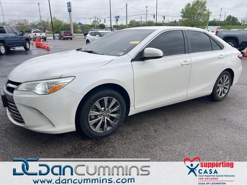 2017 Toyota Camry XLE