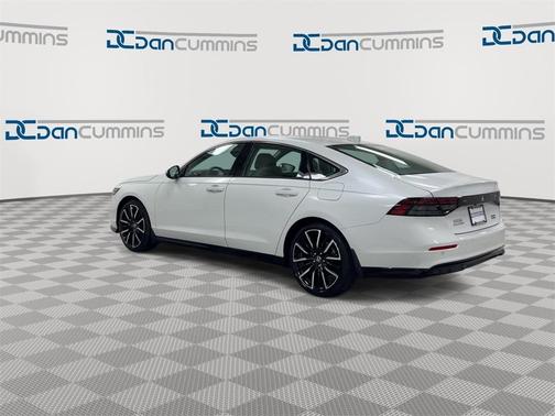 2023 Honda Accord Hybrid Touring