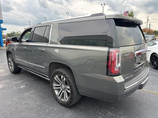 2017 GMC Yukon XL Denali