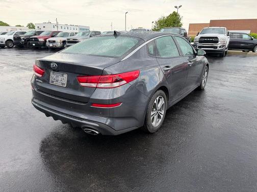 Platinum Graphite 2019 Kia Optima LX