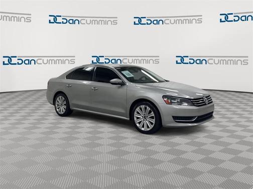 2012 Volkswagen Passat 2.5 SE