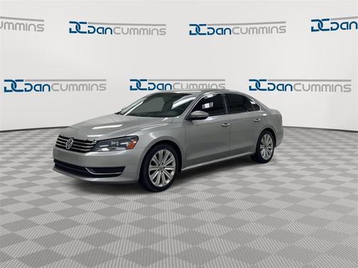 2012 Volkswagen Passat 2.5 SE