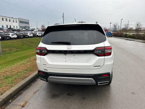 2023 Honda Pilot Touring