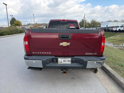 2009 Chevrolet Silverado 3500 LTZ Crew Cab