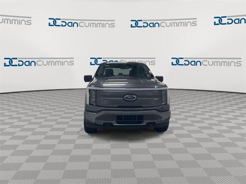 2023 Ford F-150 Lightning XLT