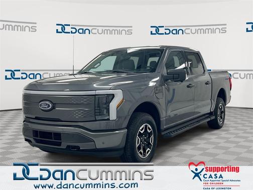 2023 Ford F-150 Lightning XLT