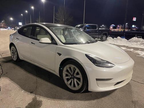 2023 Tesla Model 3 Base