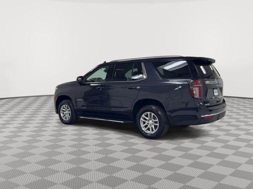 Dark Ash Metallic 2023 Chevrolet Tahoe LT