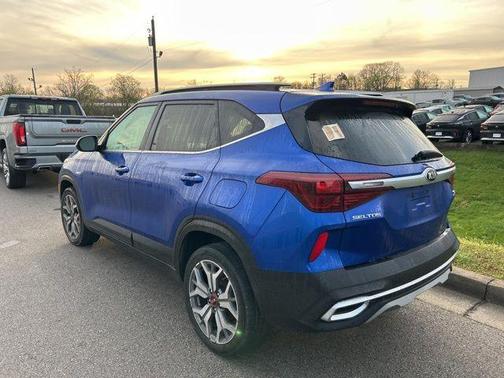 Neptune Blue 2021 Kia Seltos S