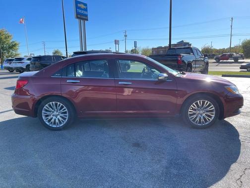 2012 Chrysler 200 Limited