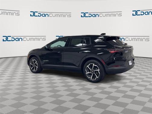 2026 Chevrolet Equinox EV LT 1